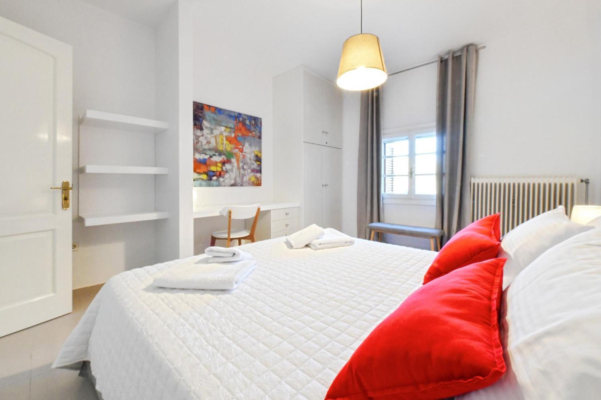 Amazing 2 Bedroom Apartment Overlooking The Marina Of Vourkárion 外观 照片