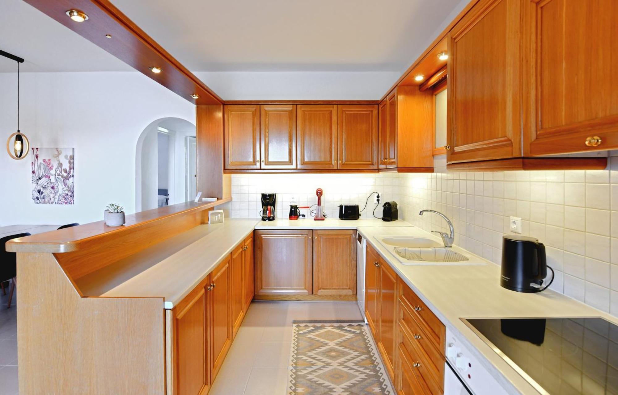 Amazing 2 Bedroom Apartment Overlooking The Marina Of Vourkárion 外观 照片